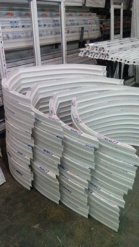  درب و پنجره هلالی upvc