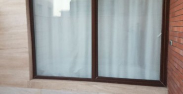 پنجره دوجداره بزرگ